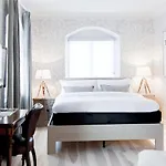 Hesselby Slott