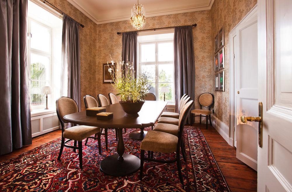 Hotell Hesselby Slott 4*