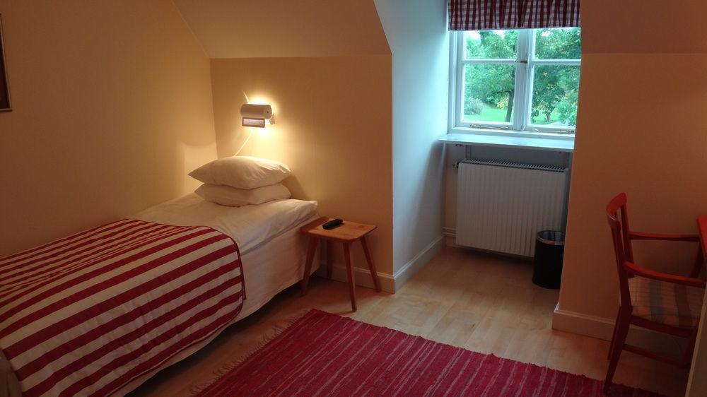 Hotell Hesselby Slott 4*